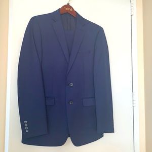 NWOT Calvin Klein Navy Suit